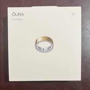 Brand New Oura Ring 4 in Gold
